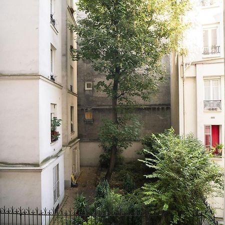 Apartment Near Montmartre ปารีส ภายนอก รูปภาพ